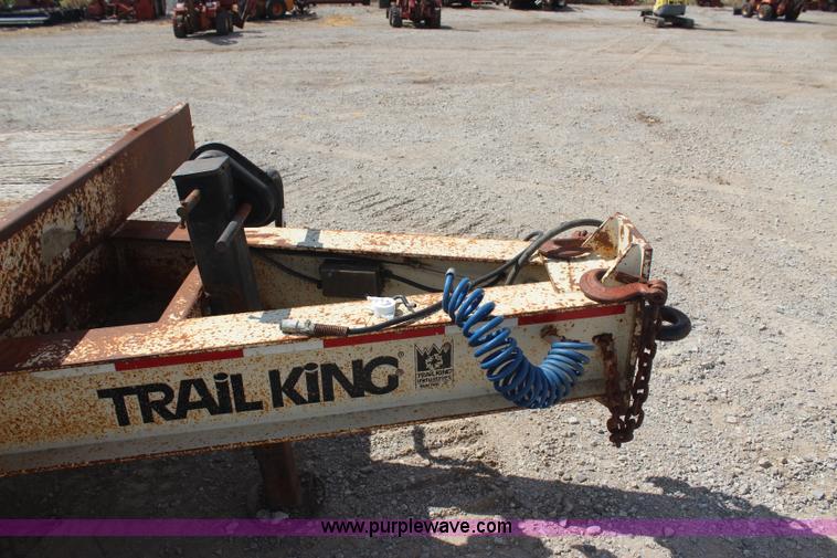 image for item J4468 1994 Trail King 40 equipment trailer