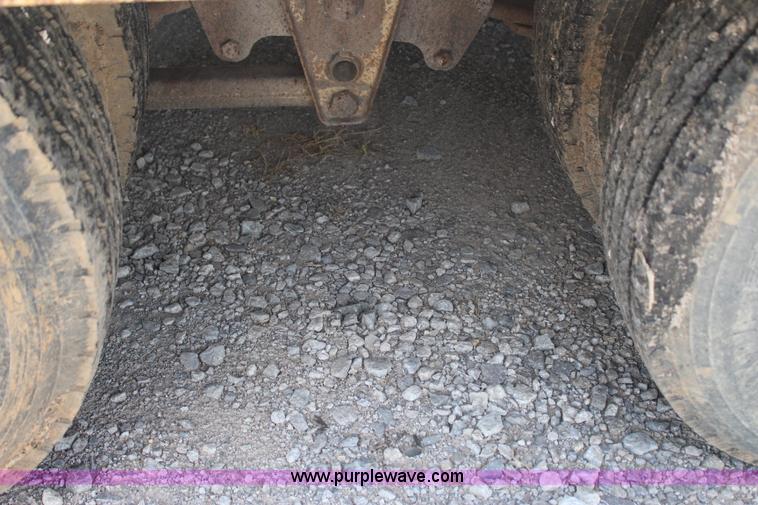 image for item J4468 1994 Trail King 40 equipment trailer