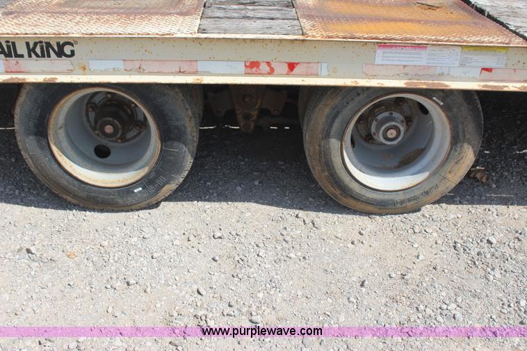 image for item J4468 1994 Trail King 40 equipment trailer