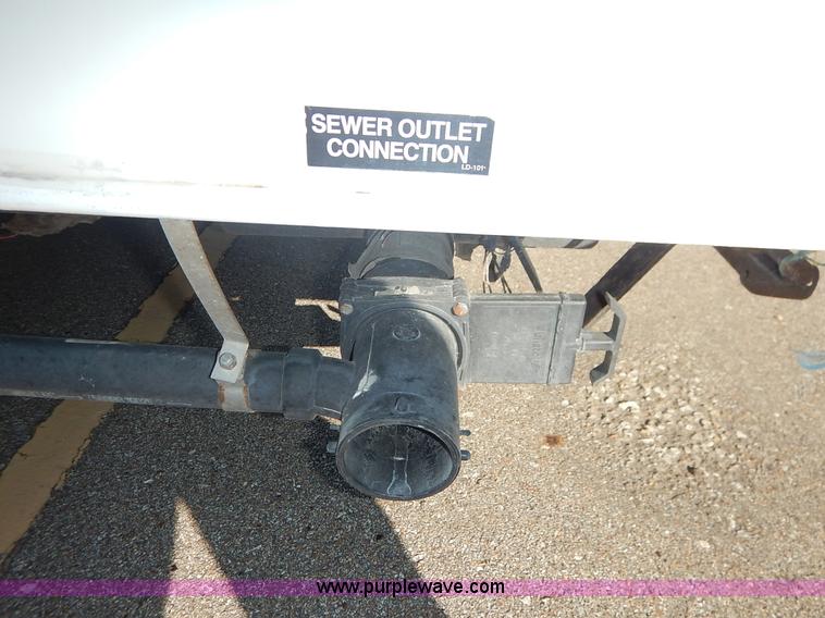 image for item J6418 2001 Rockwood camper