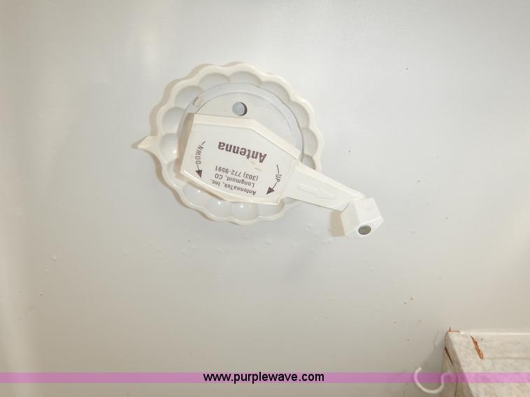 image for item J6418 2001 Rockwood camper