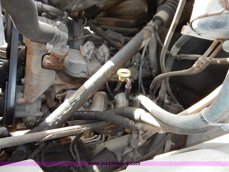 image for item J7759 2003 Chevrolet C4500 truck cab and chassis