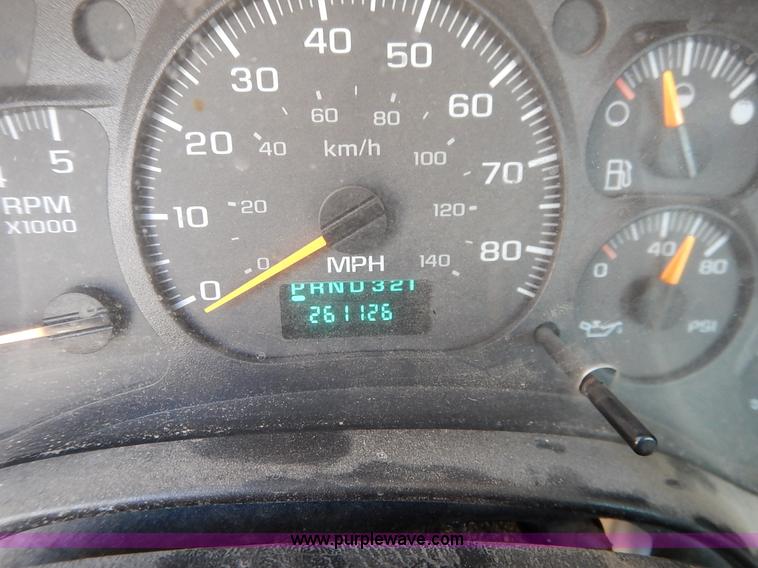 image for item J7760 2008 Chevrolet C4500 truck cab and chassis