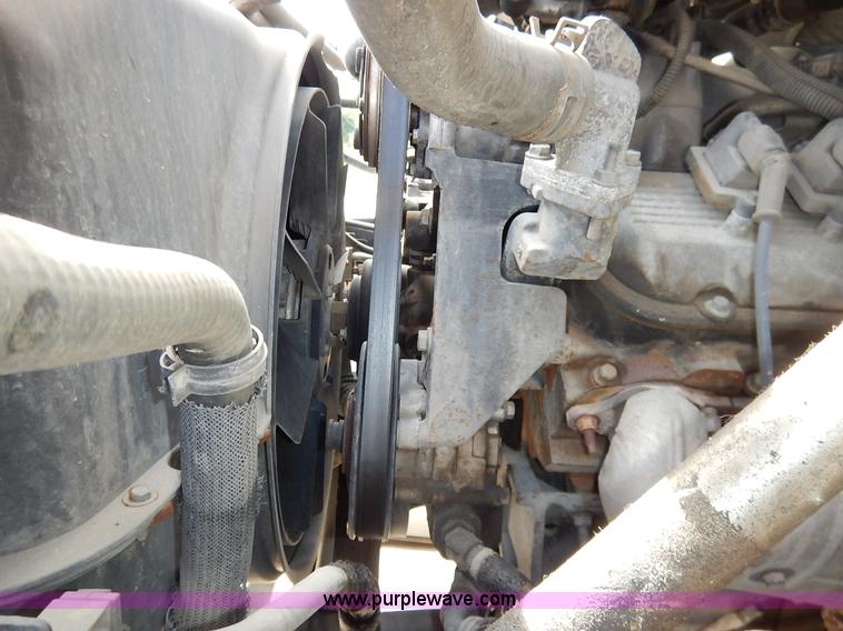 image for item J7760 2008 Chevrolet C4500 truck cab and chassis