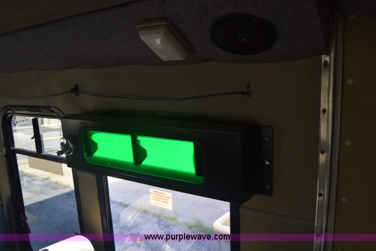 image for item J8114 2003 Ford 801 801 bus