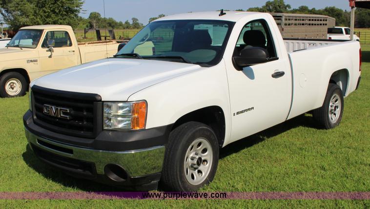 image for item K1147 2009 GMC Sierra 1500 pickup truck