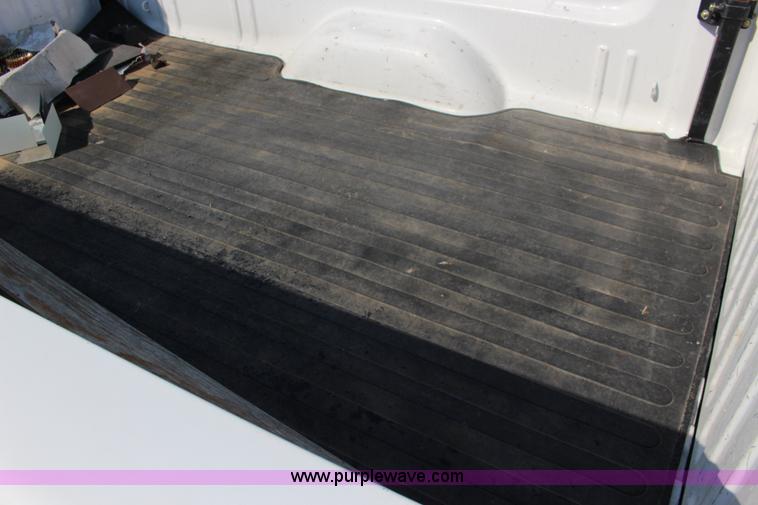 image for item K1147 2009 GMC Sierra 1500 pickup truck