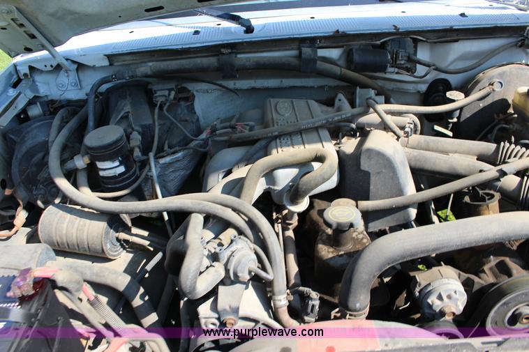 image for item K1149 1994 Ford F150 XLT pickup truck