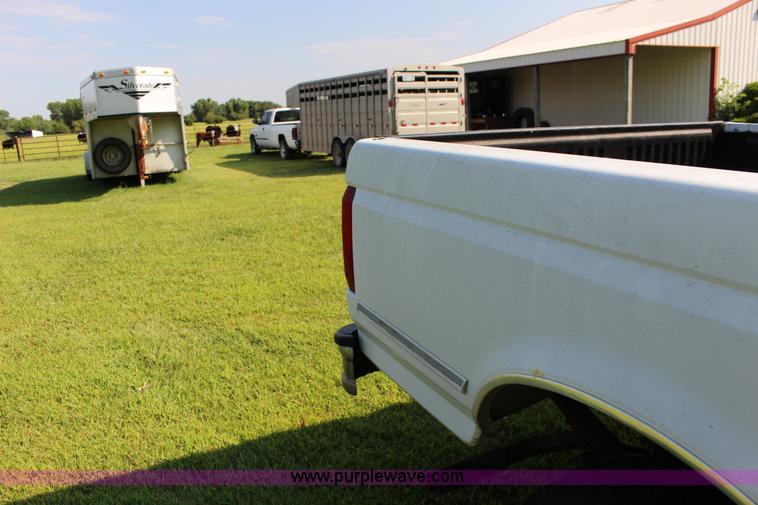 image for item K1149 1994 Ford F150 XLT pickup truck