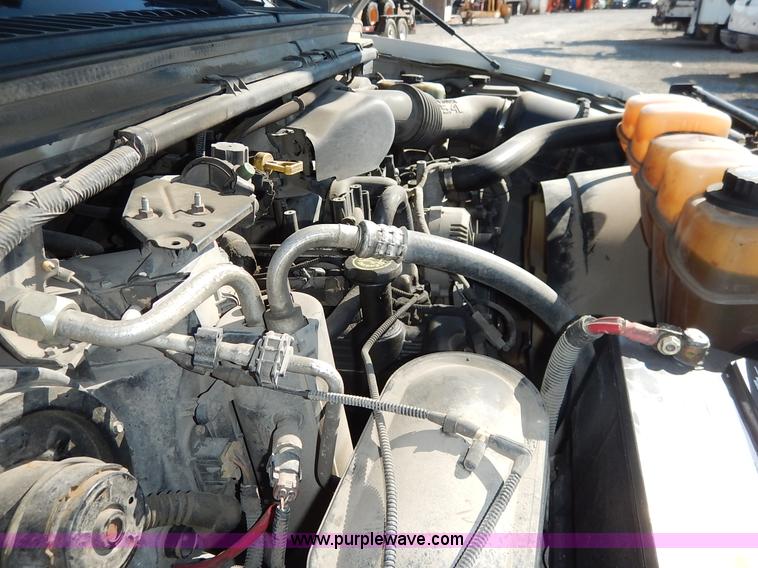 image for item K1585 2001 Ford F250 Super Duty pickup truck