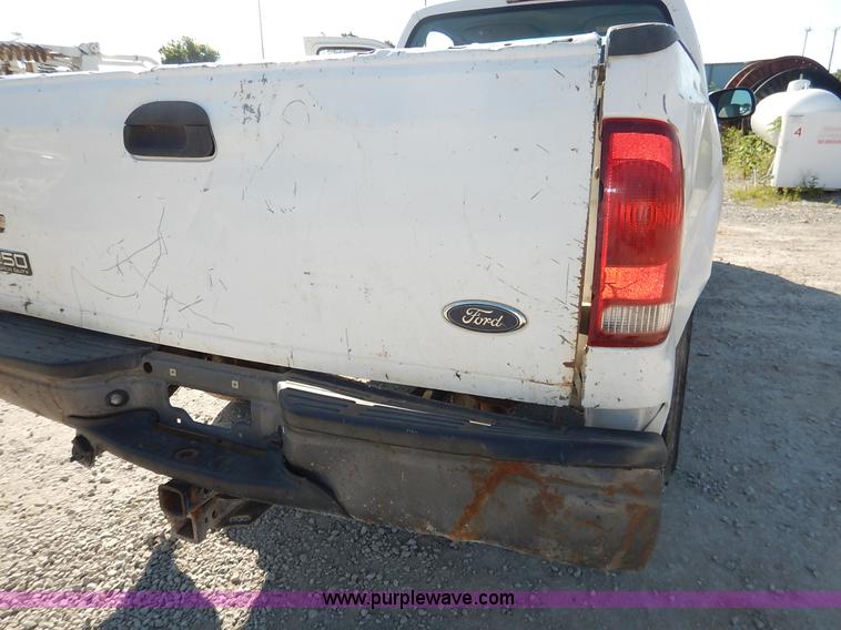 image for item K1585 2001 Ford F250 Super Duty pickup truck