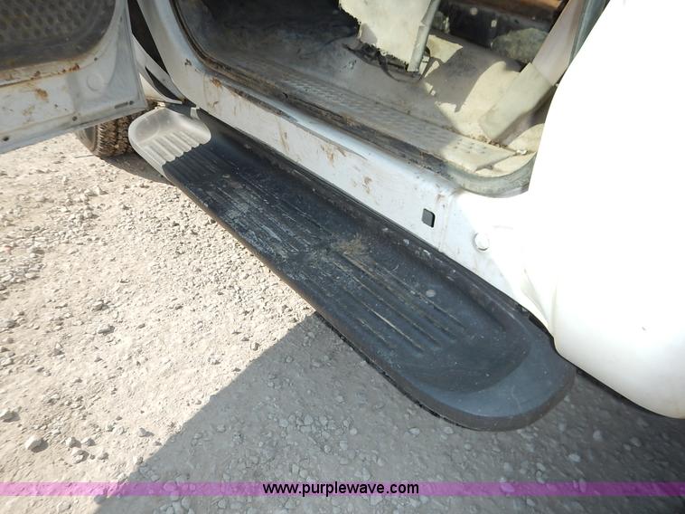 image for item K1585 2001 Ford F250 Super Duty pickup truck