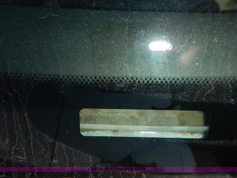 image for item K1585 2001 Ford F250 Super Duty pickup truck