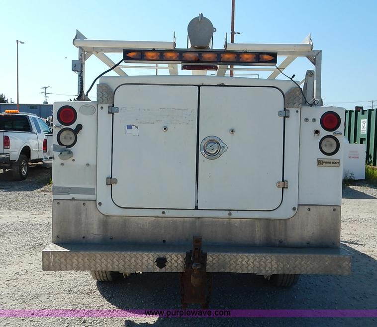 image for item K1586 1999 Ford F250 Super Duty utility truck