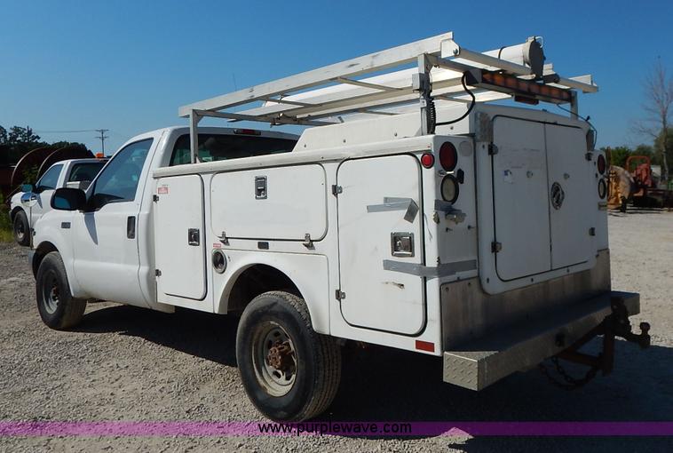 image for item K1586 1999 Ford F250 Super Duty utility truck