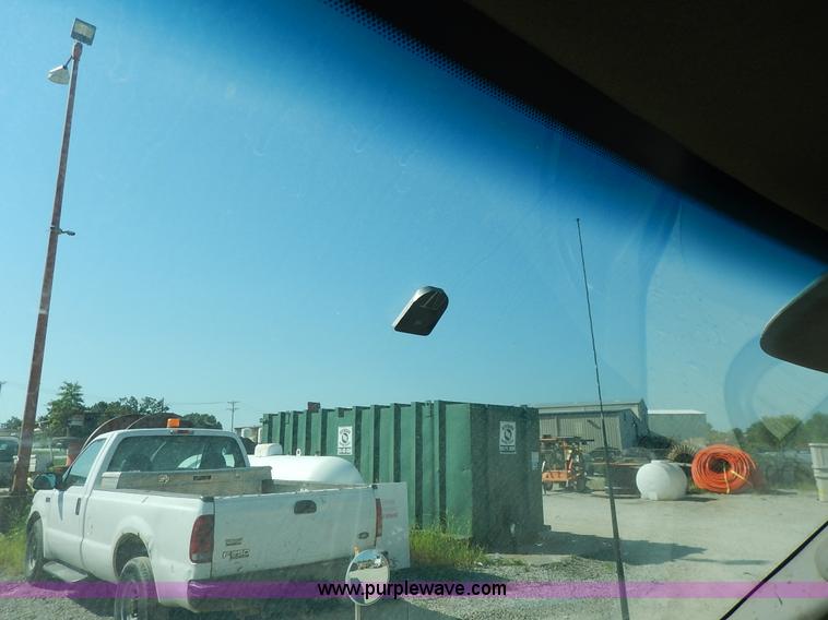 image for item K1586 1999 Ford F250 Super Duty utility truck