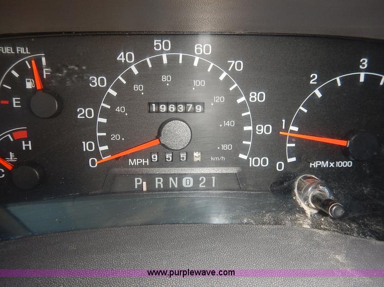 image for item K1586 1999 Ford F250 Super Duty utility truck