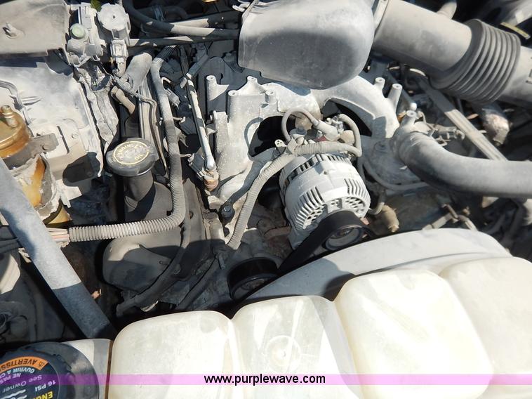 image for item K1586 1999 Ford F250 Super Duty utility truck