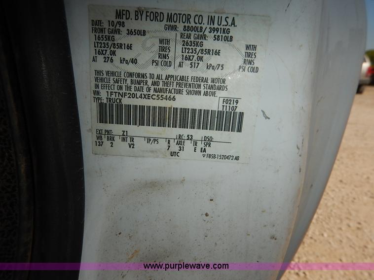 image for item K1586 1999 Ford F250 Super Duty utility truck