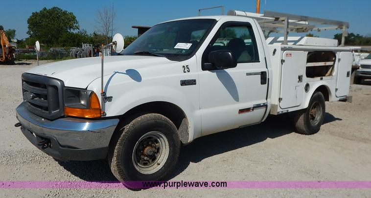 image for item K1588 2000 Ford F250 Super Duty XL utility truck