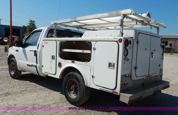 image for item K1588 2000 Ford F250 Super Duty XL utility truck