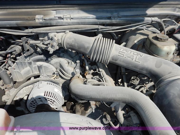 image for item K1588 2000 Ford F250 Super Duty XL utility truck