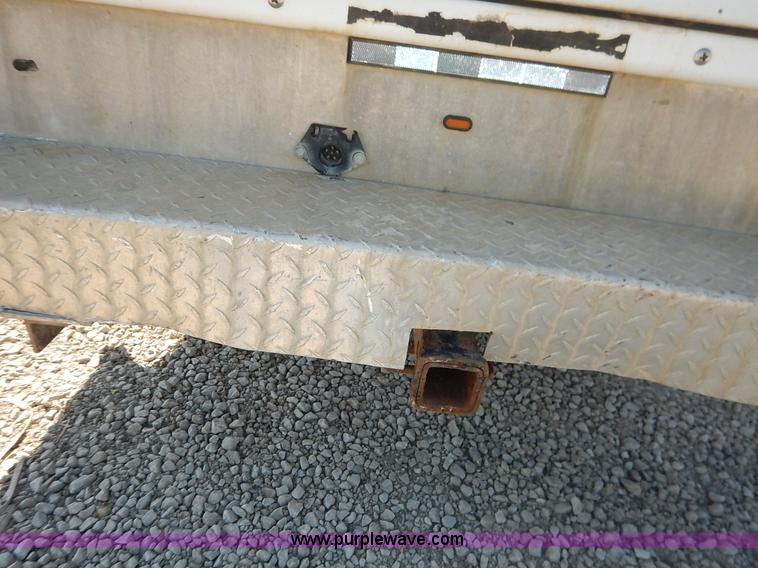 image for item K1588 2000 Ford F250 Super Duty XL utility truck