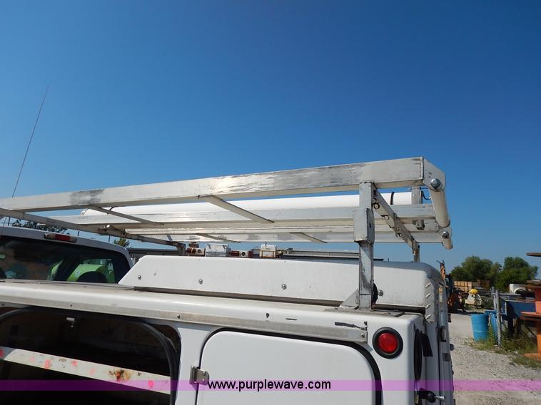 image for item K1588 2000 Ford F250 Super Duty XL utility truck