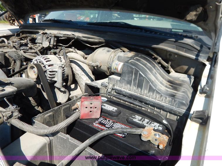 image for item K1589 2000 Ford F450 Super Duty XL flatbed truck