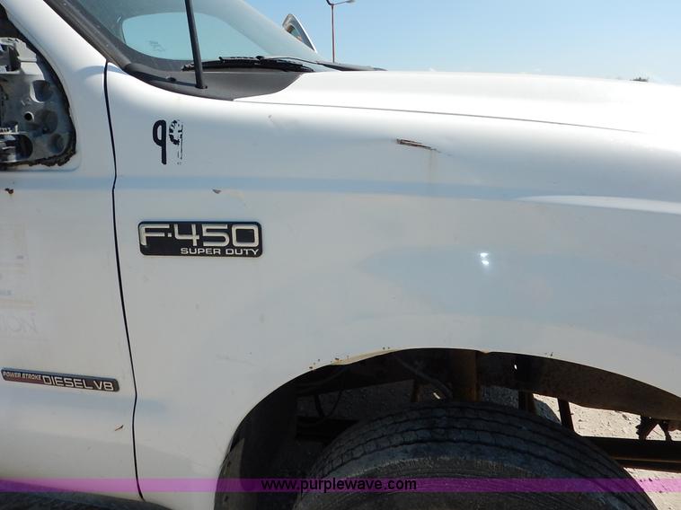 image for item K1589 2000 Ford F450 Super Duty XL flatbed truck