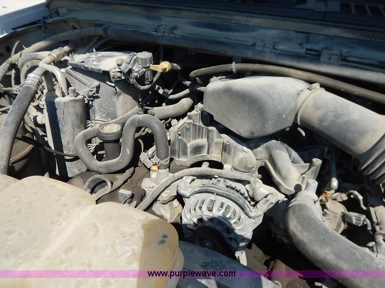 image for item K1590 2003 Ford F250 Super Duty XL pickup truck