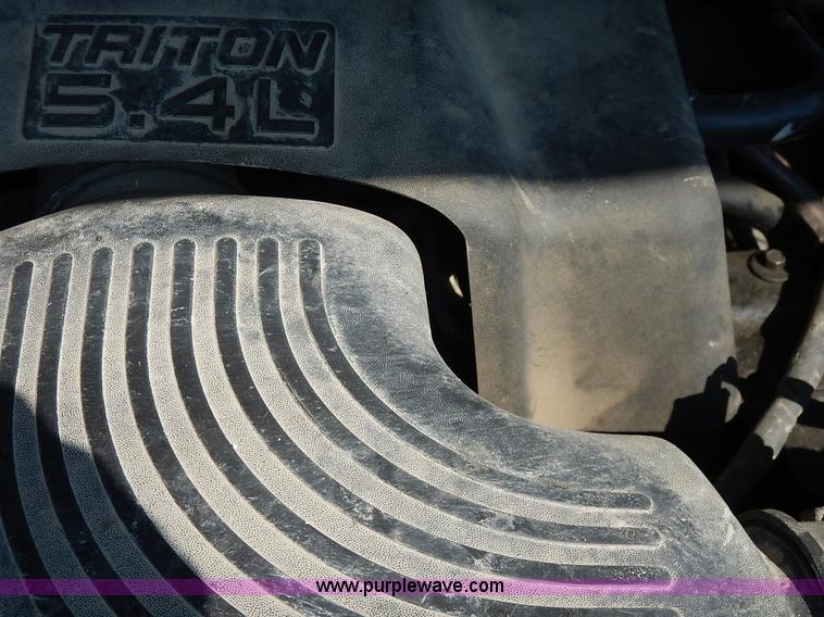 image for item K1591 2000 Ford F150 XLT SuperCab pickup truck