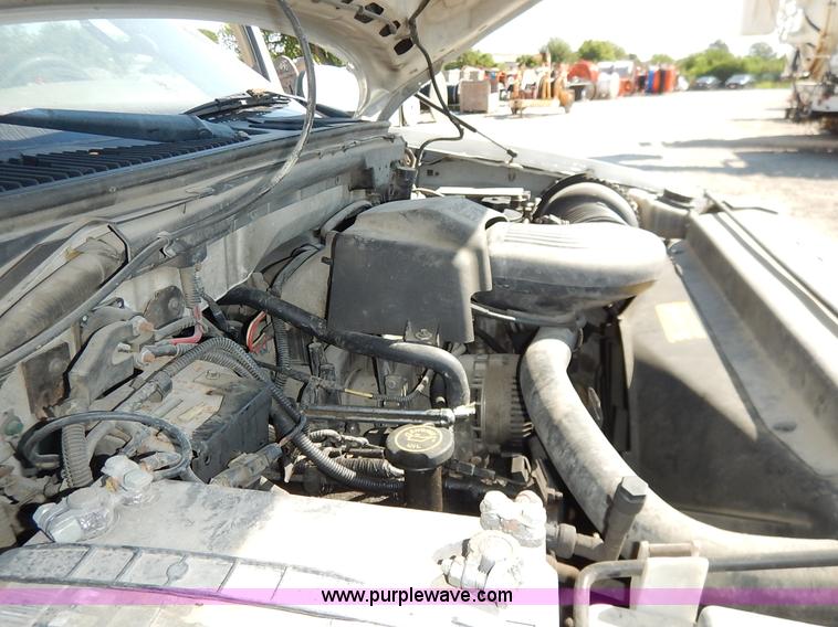 image for item K1591 2000 Ford F150 XLT SuperCab pickup truck