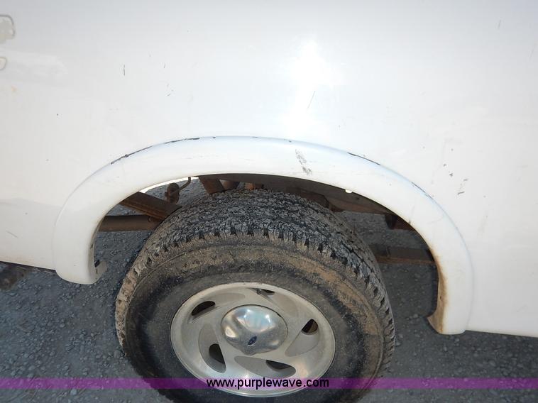 image for item K1591 2000 Ford F150 XLT SuperCab pickup truck