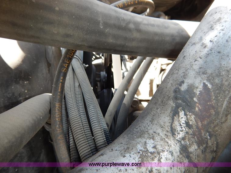 image for item K1592 2005 Chevrolet C4500 truck cab and chassis