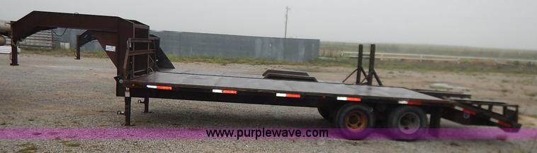 image for item K1647 2005 Lone-star equipment trailer