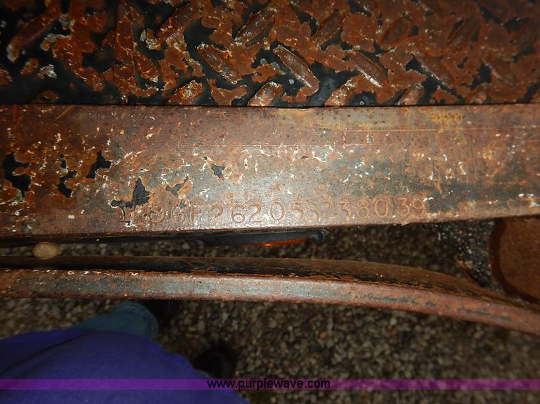 image for item K1647 2005 Lone-star equipment trailer