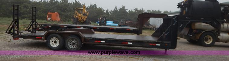 image for item K1648 2002 Lone-star equipment trailer