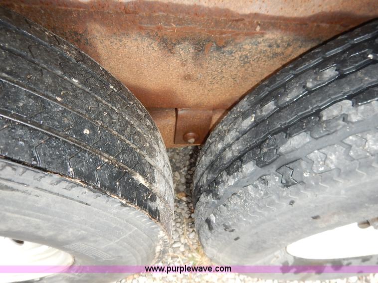 image for item K1648 2002 Lone-star equipment trailer