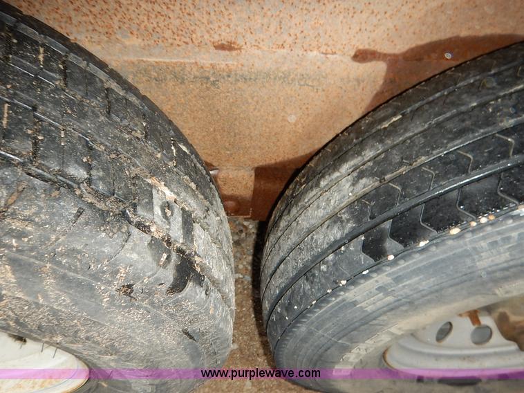 image for item K1648 2002 Lone-star equipment trailer