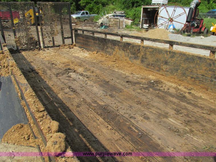 image for item K5150 1993 shop built trailer