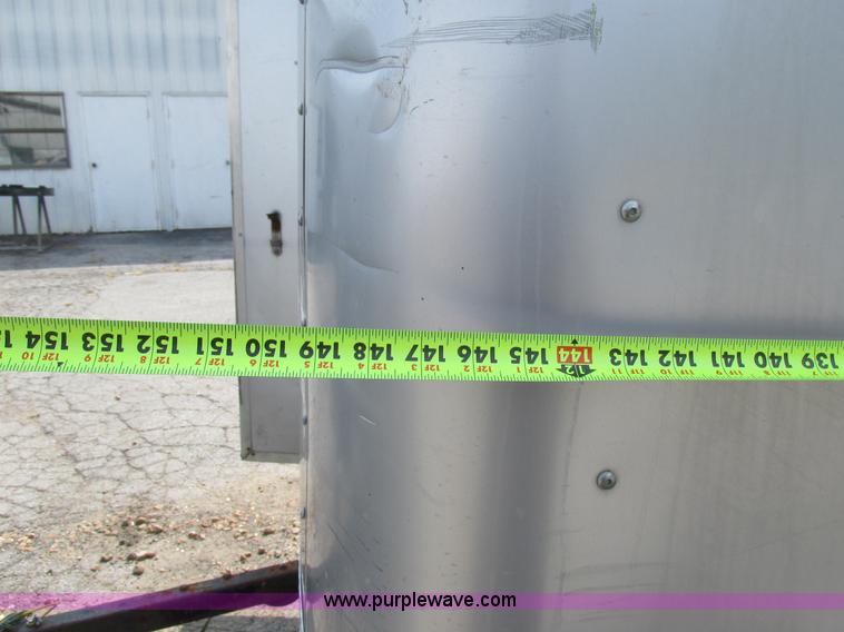 image for item K5151 2006 Haul Mark enclosed cargo trailer