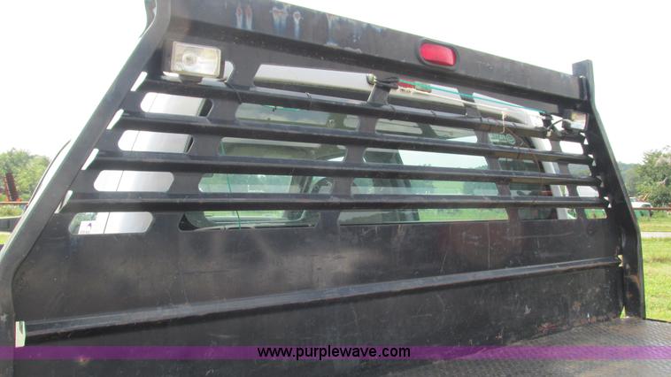 image for item L5259 2008 Ford F350 Super Duty Crew Cab flatbed pickup truck