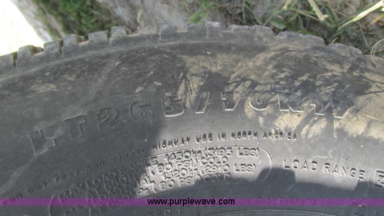 image for item L5260 2008 Ford F350 Super Duty Crew Cab pickup truck