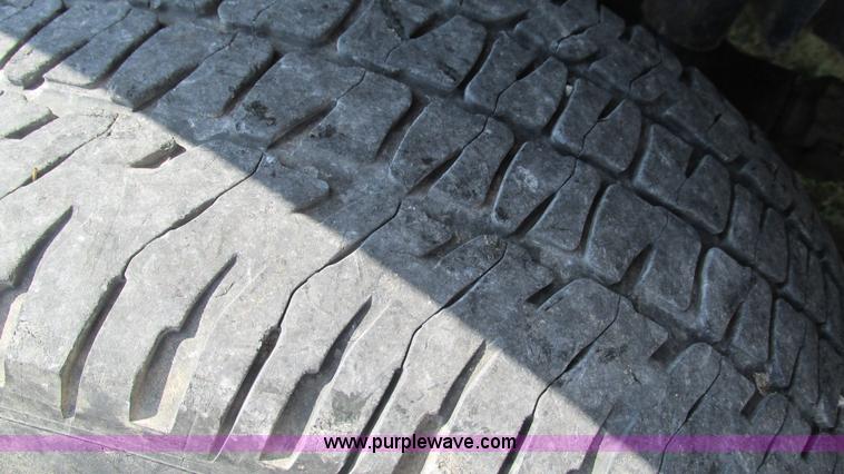 image for item L5260 2008 Ford F350 Super Duty Crew Cab pickup truck