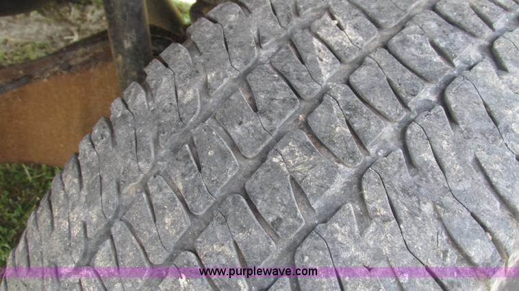 image for item L5260 2008 Ford F350 Super Duty Crew Cab pickup truck