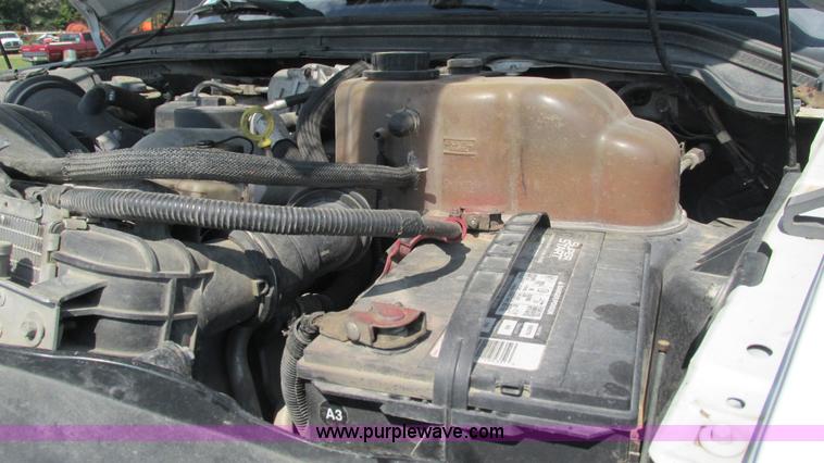 image for item L5260 2008 Ford F350 Super Duty Crew Cab pickup truck