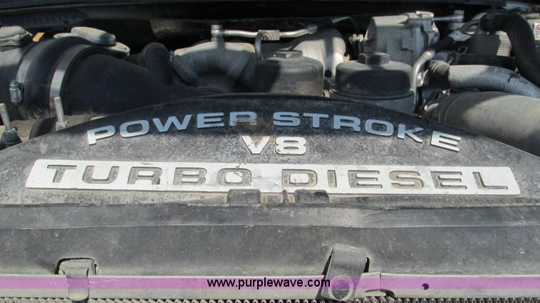 image for item L5260 2008 Ford F350 Super Duty Crew Cab pickup truck
