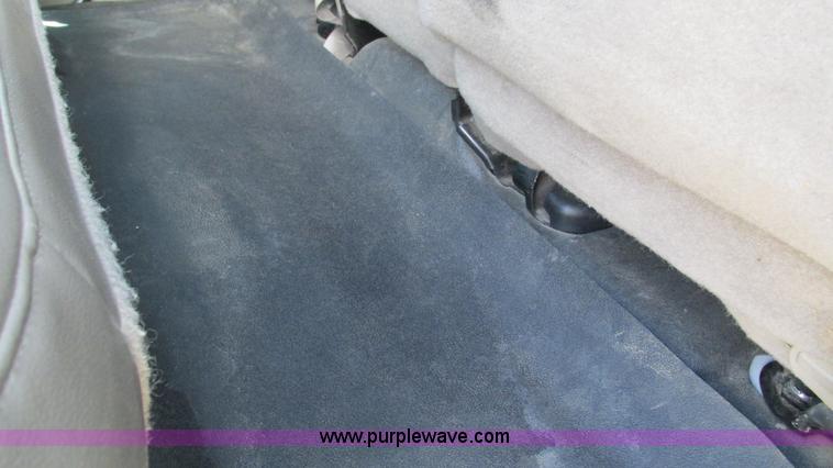 image for item L5260 2008 Ford F350 Super Duty Crew Cab pickup truck