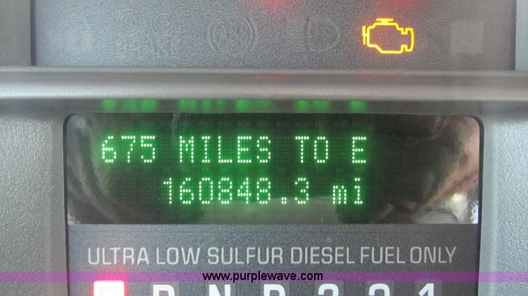 image for item L5260 2008 Ford F350 Super Duty Crew Cab pickup truck